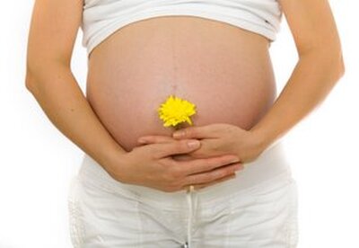 Truco para sentir al bebé en tu vientre Truco para sentir al bebé en tu vientre
