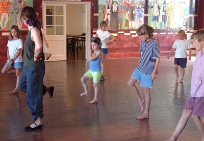 Actividades físicas para los niños Actividades físicas para los niños