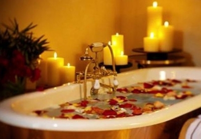Baños terapéuticos para la relajación y las tensiones Baños terapéuticos para la relajación y las tensiones