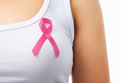 Causas y sÃntomas del cáncer de mama Causas y sÃntomas del cáncer de mama