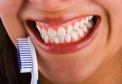 Como lograr dientes blancos Como lograr dientes blancos