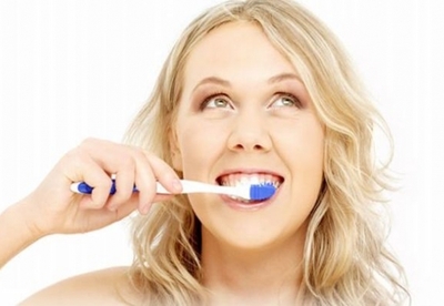 Cómo tratar la periodontitis de forma natural Cómo tratar la periodontitis de forma natural