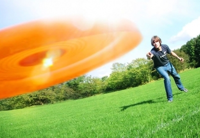 Frisbee: un ejercicio saludable y divertido Frisbee: un ejercicio saludable y divertido