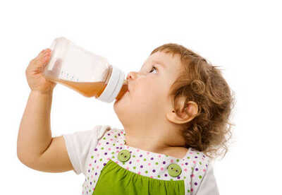 Jugos para bebes saludables según su edad Jugos para bebes saludables según su edad