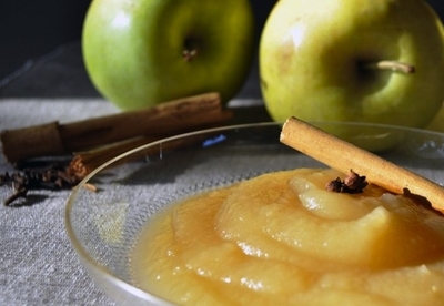 ¿Manzana cruda o puré de manzana? ¿Manzana cruda o puré de manzana?