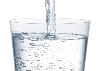 Potomanía, el riesgo de beber agua en exceso Potomanía, el riesgo de beber agua en exceso