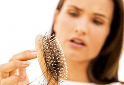 Causas de alopecia fememina Causas de alopecia fememina