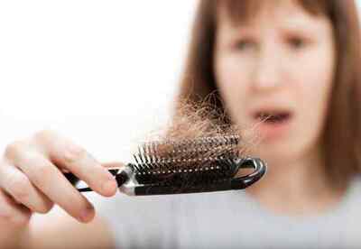 Tratamientos caseros contra la caída del cabello Tratamientos caseros contra la caída del cabello