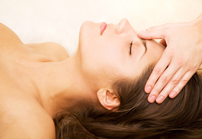 Reiki: canalizando la Energía Universal Reiki: canalizando la Energía Universal