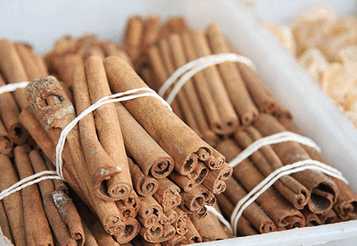 La canela, mucho más que una especia con propiedades afrodisíacas La canela, mucho más que una especia con propiedades afrodisíacas
