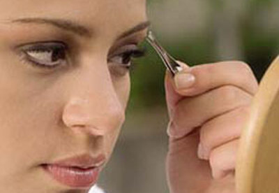 Cejas depiladas Cejas depiladas
