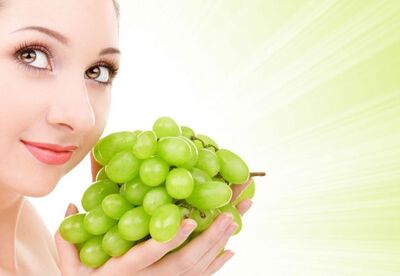 Más beneficios de consumir uvas Más beneficios de consumir uvas