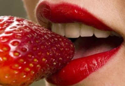 Comer fresas Comer fresas