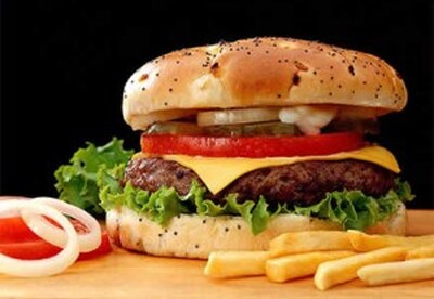 Influencia de los medios de comunicación en la nutrición Influencia de los medios de comunicación en la nutrición