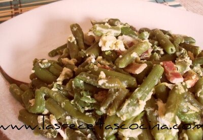 Judías verdes con huevo y bacon, saludable cena con sabor Judías verdes con huevo y bacon, saludable cena con sabor