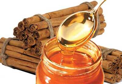 Para que sirve la miel con canela Para que sirve la miel con canela