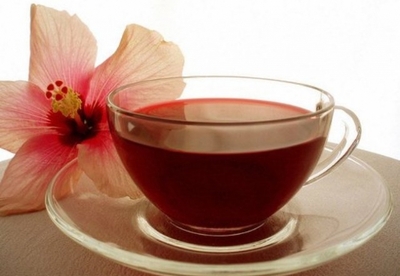 Cómo usar el té de hibisco como remedio casero Cómo usar el té de hibisco como remedio casero