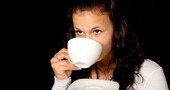 Alimentos que dañan nuestros huesos Alimentos que dañan nuestros huesos