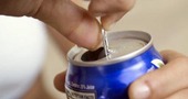 Los efectos adversos de las bebidas energizantes Los efectos adversos de las bebidas energizantes