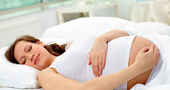 Cómo dormir estando embarazada para prevenir problemas