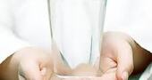 Conozca los beneficios del consumo de agua para controlar hipertensión y absorber nutrientes Conozca los beneficios del consumo de agua para controlar hipertensión y absorber nutrientes