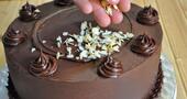 Decoraciones con chocolate (para postres, tartas, etc) Decoraciones con chocolate (para postres, tartas, etc)