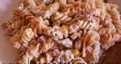 Ensalada multicolor, almuerzo con pasta muy saludable Ensalada multicolor, almuerzo con pasta muy saludable