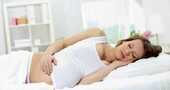 Postura para dormir en el embarazo y otros consejos simples