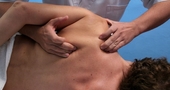 ¿Qué son los masajes neuromusculares y cómo funcionan? ¿Qué son los masajes neuromusculares y cómo funcionan?
