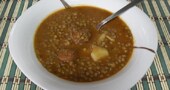 Unas calentitas lentejas con chorizo para este frío Unas calentitas lentejas con chorizo para este frío