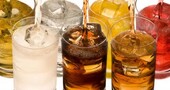 Las bebidas dulces también tienen sodio Las bebidas dulces también tienen sodio